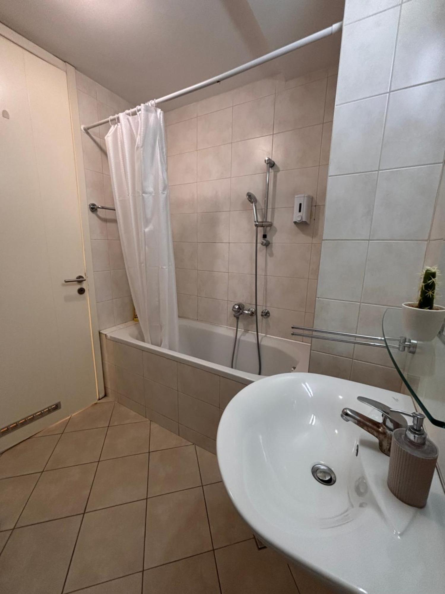 Apartamento Arena Belgrado Exterior foto